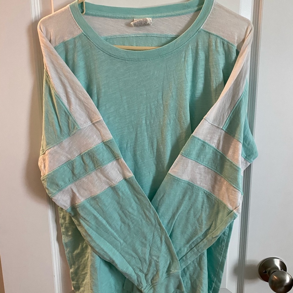 Victoria’s Secret PINK Long Sleeve
